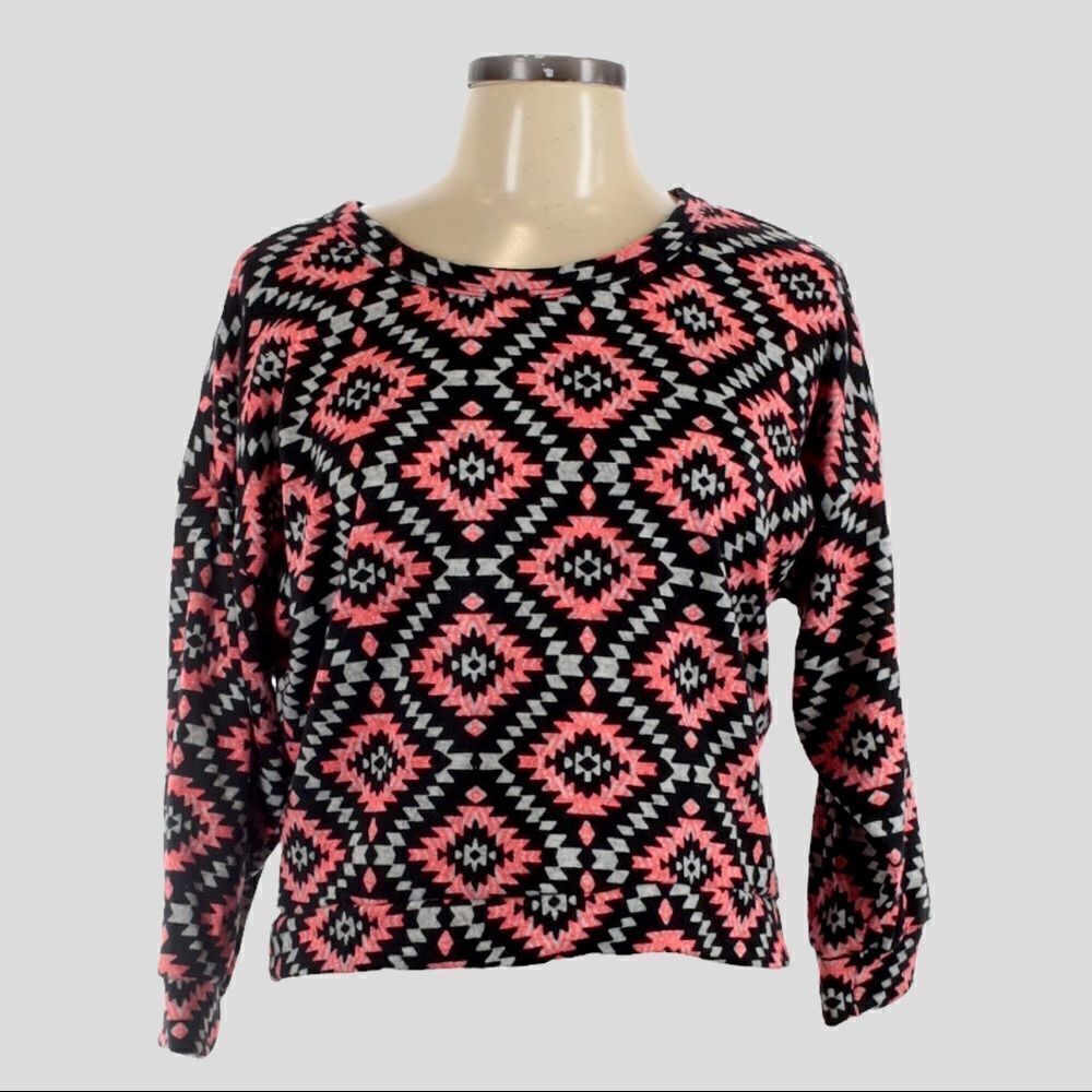 🌺 Polly & Esther Aztec Geometric Neon Hot Pink Boxy Pullover Sweater Size L